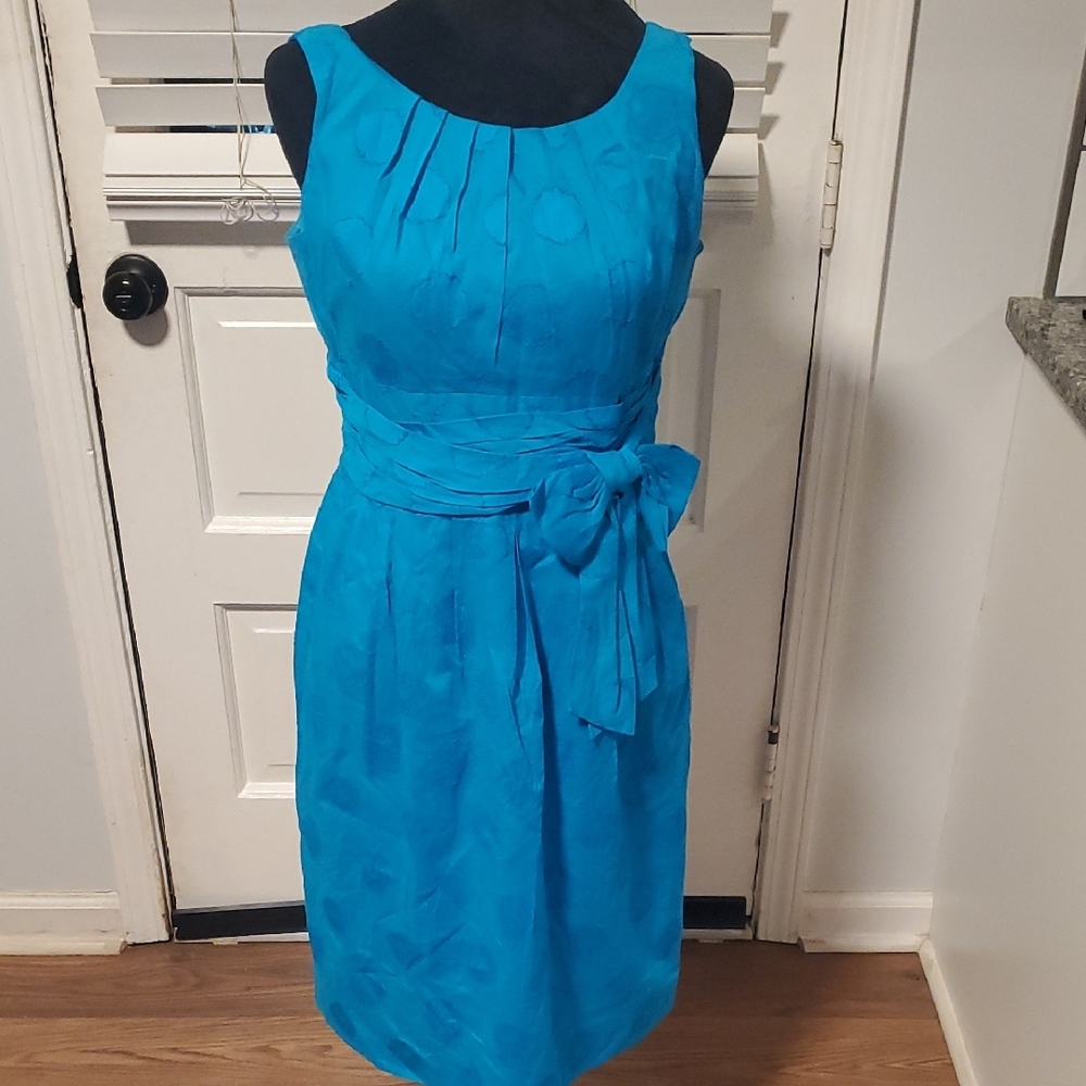 Evan Picone Elegant Blue Sleeveless Dress